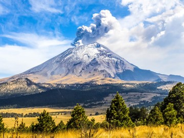  Iztaccihuatl Volcano Hiking Tour